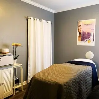 Serenity Wellness Spa - 3